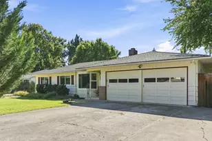 416 Ardmore Ave, Medford, OR 97504 - Photo 1
