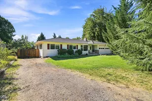 416 Ardmore Ave, Medford, OR 97504 - Photo 5