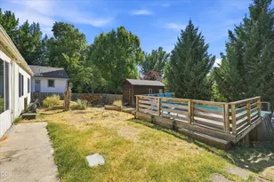 416 Ardmore Ave, Medford, OR 97504 - Photo 41