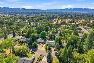 416 Ardmore Ave, Medford, OR 97504 - Photo 49