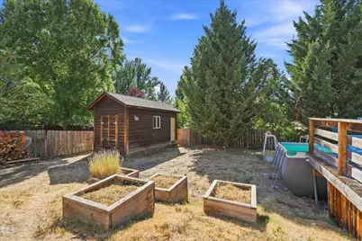 416 Ardmore Avenue, Medford, OR 97504 - Photo 7