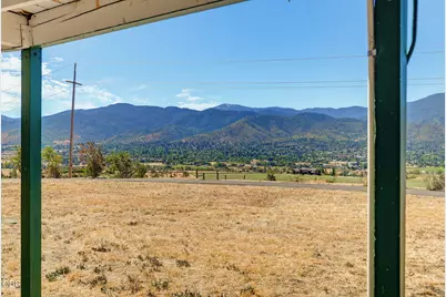 320 Gaerky Creek Road, Ashland, OR 97520 - Photo 37