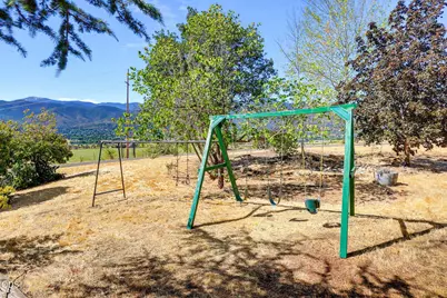 320 Gaerky Creek Road, Ashland, OR 97520 - Photo 47