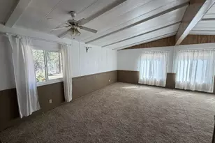 17875 Old Wood Rd, Bend, OR 97707 - Photo 9