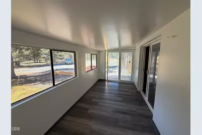 17875 Old Wood Road, Bend, OR 97707 - Photo 15