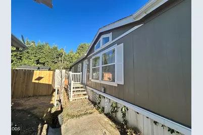1246 2nd Avenue #UNIT 16, Gold Hill, OR 97525 - Photo 25