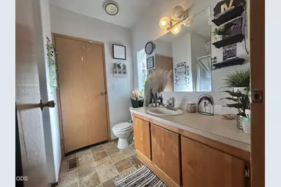 1246 2nd Avenue #UNIT 16, Gold Hill, OR 97525 - Photo 7