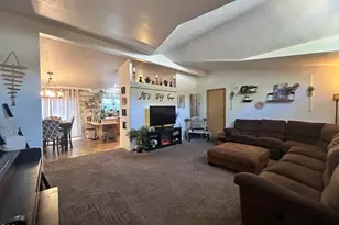 1246 2nd Ave, Gold Hill, OR 97525 - Photo 13