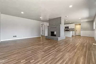 3267 Hope Street, Klamath Falls, OR 97603 - Photo 11