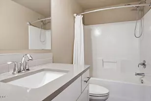 642 N Willitts St, Sisters, OR 97759 - Photo 29