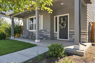 642 N Willitts Street, Sisters, OR 97759 - Photo 5