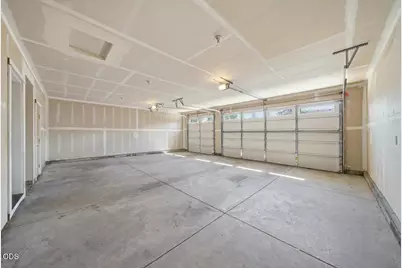 642 N Willitts Street, Sisters, OR 97759 - Photo 43