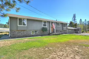 7875 E Evans Creek Rd, Rogue River, OR 97537 - Photo 1