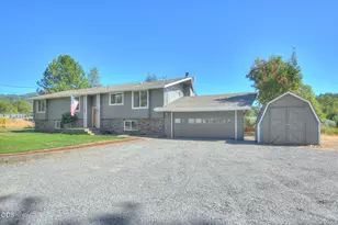 7875 E Evans Creek Rd, Rogue River, OR 97537 - Photo 67