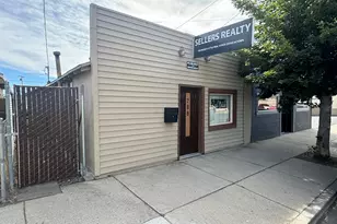 200 E Main St, Klamath Falls, OR 97601 - Photo 1