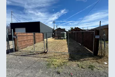 200 E Main Street, Klamath Falls, OR 97601 - Photo 17
