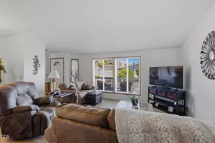 300 Winston Dr, Grants Pass, OR 97526 - Photo 7