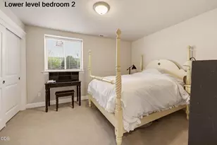 410 Lone Oak Dr, Medford, OR 97504 - Photo 23