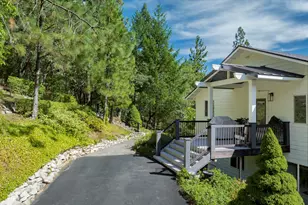 530 Greens Creek Rd, Grants Pass, OR 97527 - Photo 41