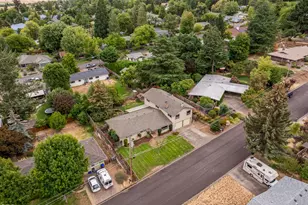 1058 Linda Ave, Ashland, OR 97520 - Photo 45