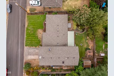 1058 Linda Avenue, Ashland, OR 97520 - Photo 47