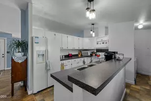 2808 SW 25th St, Redmond, OR 97756 - Photo 5