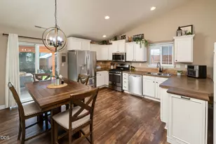 3434 NW Dogwood Ave, Redmond, OR 97756 - Photo 7