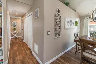 3434 NW Dogwood Ave, Redmond, OR 97756 - Photo 9