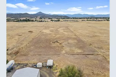 4380 Avenue H, White City, OR 97503 - Photo 13