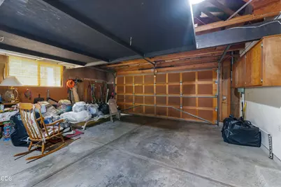 340 Dawn Allan Drive, Grants Pass, OR 97527 - Photo 19