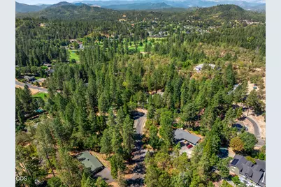 340 Dawn Allan Drive, Grants Pass, OR 97527 - Photo 27