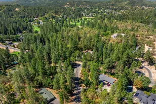340 Dawn Allan Dr, Grants Pass, OR 97527 - Photo 27