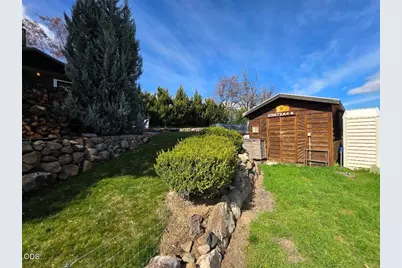 110 Staats Avenue, Maupin, OR 97037 - Photo 11