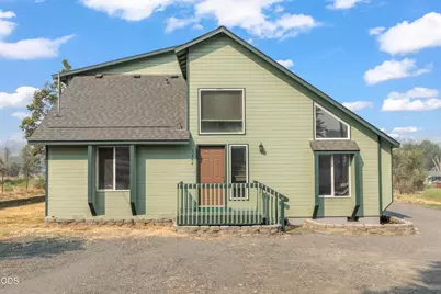 1444 SW Marie Street, Madras, OR 97741 - Photo 1