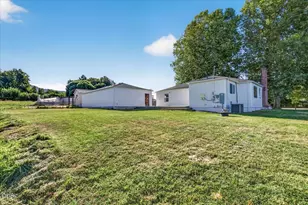 4785 Fern Valley Rd, Medford, OR 97504 - Photo 37