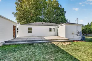 4785 Fern Valley Rd, Medford, OR 97504 - Photo 25