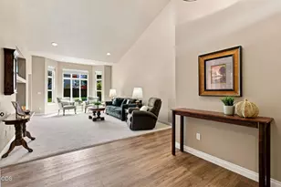 3840 SW Summit Ave, Redmond, OR 97756 - Photo 7