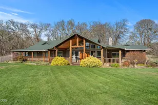 448 Ferry Rd, Grants Pass, OR 97526 - Photo 3
