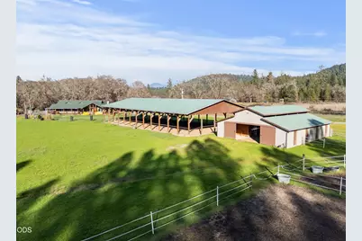 448 Ferry Road, Grants Pass, OR 97526 - Photo 55