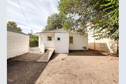 2121 Garden Avenue, Klamath Falls, OR 97601 - Photo 17