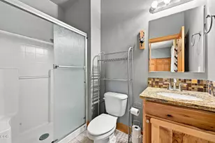 1890 Murrelet Dr, Redmond, OR 97756 - Photo 27