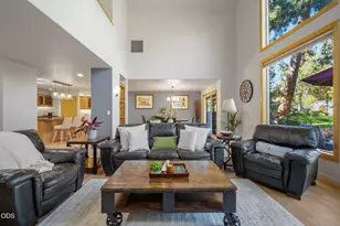 60780 Currant Way, Bend, OR 97702 - Photo 11