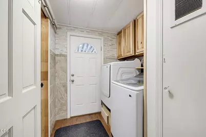 5520 Hwy 238, Jacksonville, OR 97530 - Photo 25