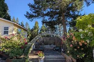 5520 Hwy 238, Jacksonville, OR 97530 - Photo 37