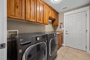 752 NE Blackbear St, Prineville, OR 97754 - Photo 17