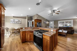 752 NE Blackbear St, Prineville, OR 97754 - Photo 5