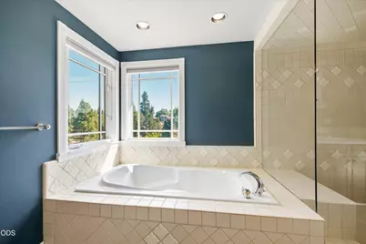 1964 NW 1st Street, Bend, OR 97703 - Photo 35