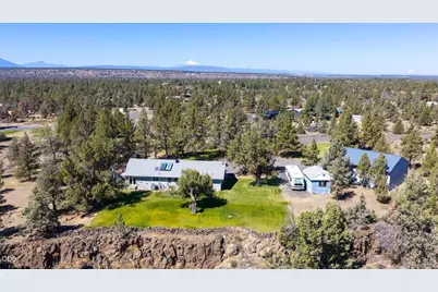 5790 NW Galloway Loop, Redmond, OR 97756 - Photo 37