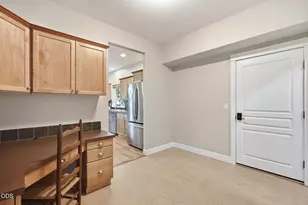 20256 Halfway Rd, Bend, OR 97703 - Photo 21