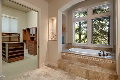 17094 Lady Caroline Drive, Sisters, OR 97759 - Photo 23